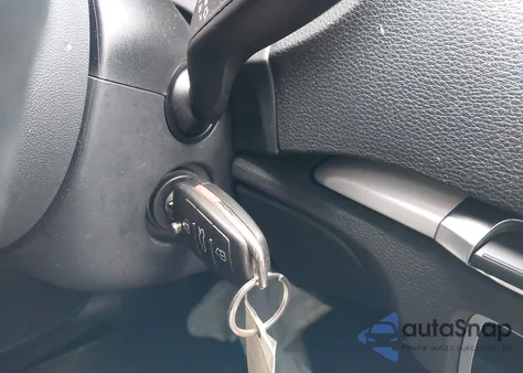 2015 Audi A3 1.8T Premium из США, поврежденный, VIN WAUACGFF6F1071767